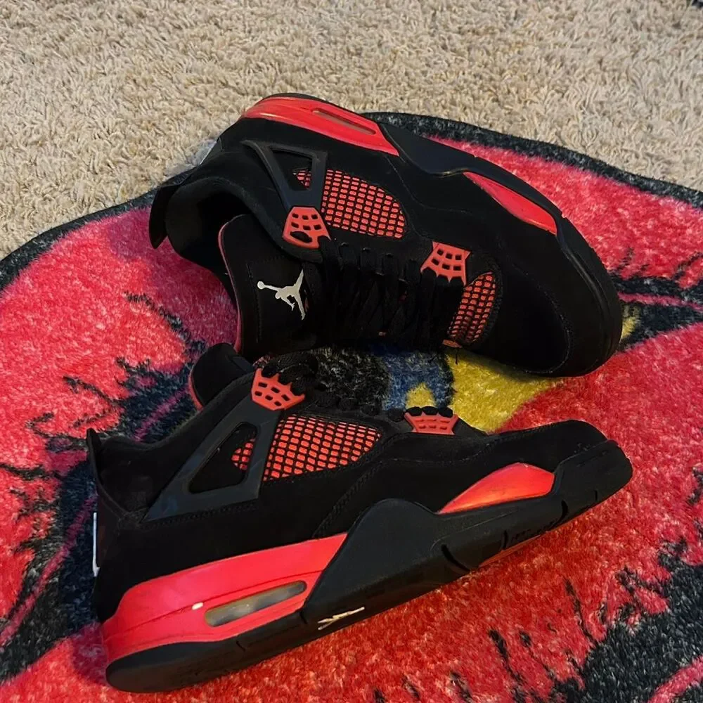 Jordan 4 Red Thunder size 10